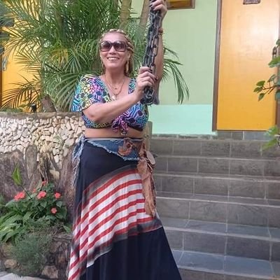 LiMedeiros9's profile picture. Patriota.