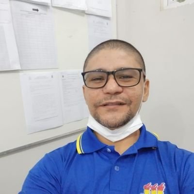 Servidor público na UESPI, formado em Matemática com especialização em Met. da Língua Portuguesa e em Gestão da Educação Superior.
Mengão na veeeeia. ♥️🖤💪
