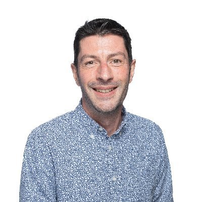 Niall P Hyland Profile