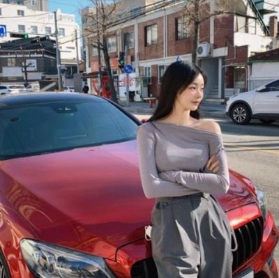 Queen68000720's profile picture. 