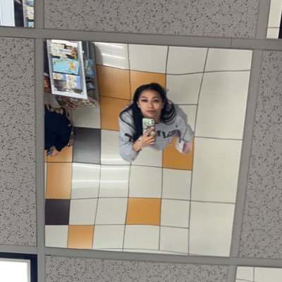 sha1nan1's profile picture. (っ˘̩╭╮˘̩)っ