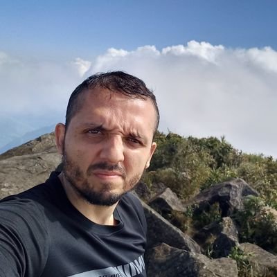 JulianHoyos2021's profile picture. Hacer que las cosas pasen. Ing. Industrial, Univalle.