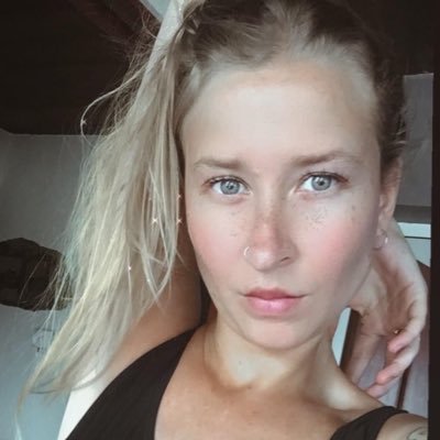 dddreita's profile picture. sorry, not sorry.