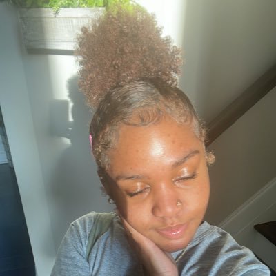 KianaAaliyah1's profile picture. Ki 🦋 | 22 | Instagram : @itskaaliyah