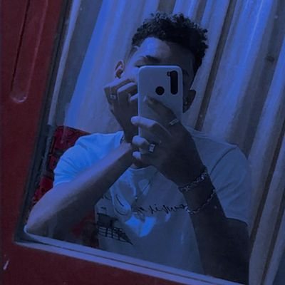 aliomarperez1's profile picture. 