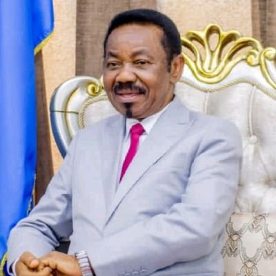 Je suis un homme politique congolais président de la Fondation silumbanza,je prone les valeurs démocratiques pour un Congo émergent.