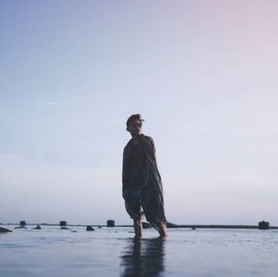 mas_sopipud's profile picture. terima orderan titip makan,ojek panggilan,ular dalam rumah,kerbau masuk parit,kucing atas pohon, semuanya bisa
😂