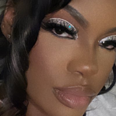 Jjangel21's profile picture. IG: bank.mamii💗 🌴AMPA, FL #FAMU24 🧡 🐍 Aquarius.