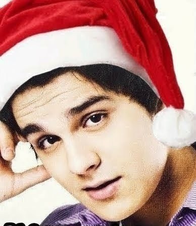 NEGO A SAUDADE NAO QUER SUSSEGAR SO TA ALMENTANDO E SUA NEGA TA INDO AI PRA TE BUSCAR!!!
Dedicado ao @luansantana!!!