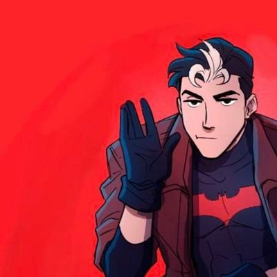 HaukkaTuuli's profile picture. silly little nerd