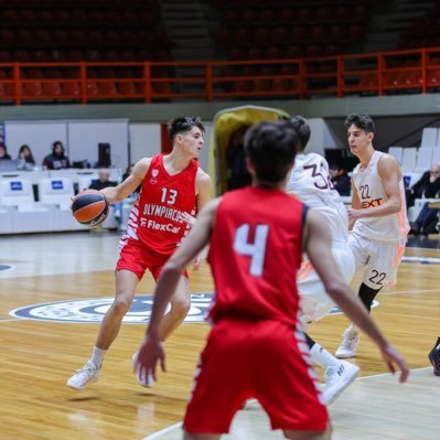 currosegura_34's profile picture. 6’5’’ SG/PG from Spain|’24 Olympiacos Basketball|📞622128870