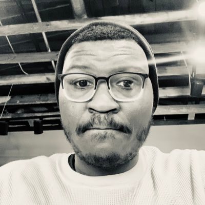 Mnoqbi's profile picture. Mnoqbi: Africa's greatest pride.| Privacy & Digital Rights|Founder @thepalmagazine 🇳🇬