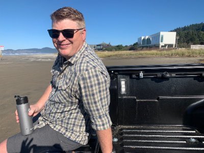 Capital Press reporter. Oregon dude, husband and cat dad. Kinda sporty, kinda nerdy.