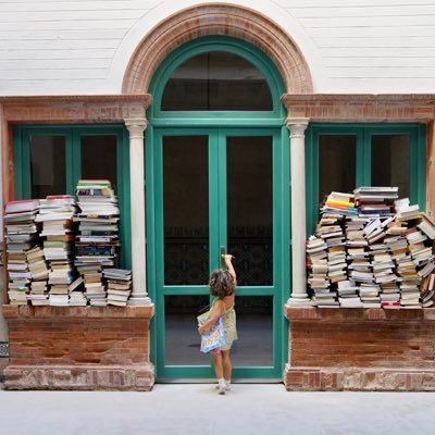 EDerivado's profile picture. Espacio para la divulgación de arte contemporáneo y creación de eventos culturales