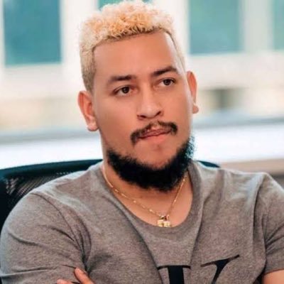 kaygee820's profile picture. The best best Realtor 🏚️
