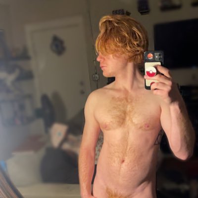 Just a ginger addicted to dick, legos, and some good sunscreen.