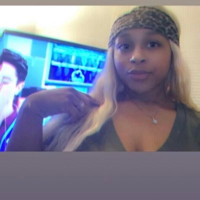 prettycm2's profile picture. 