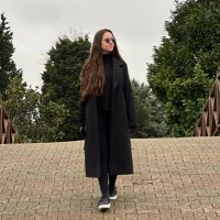 Özge Özvatan (@satirarasindan) Twitter profile photo