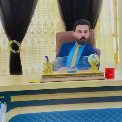 Hussein71098223's profile picture. أوَليسَ بعدَ العُسرِ يُسْرٌ مَثلما بَعدَ اللَّيالِي دائماً يأْتي الفَلَق