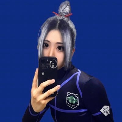 趣味でコスプレしてます、建築の勉強もしてました、バンドも好きです コスプレだけ見たい人はこちらへ👉https://t.co/yzRCT7rTI1