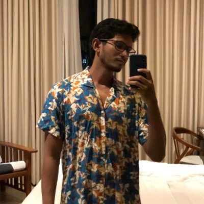 LManula's profile picture. Mediocre human being.