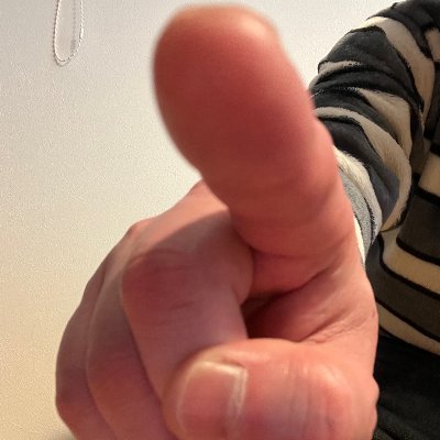 morofzo787's profile picture. 私の名前はモ ロ福造。
人呼んで笑ろぃせぇるすまん。
取り扱うのは”むしゅう”です。
あなたのエ ロの欲求を埋めて差し上げます。
お代は一切いただきませんのでご安心ください。
ハマりすぎには注意してくださいね。ドーン！