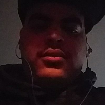 andrewrivera678's profile picture. 26