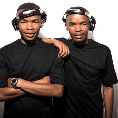 DJ(DUO) | Music Producers | Bookings:
☎️+27608779649 / +27799318596
📧terribletwinsbookings@gmail.com