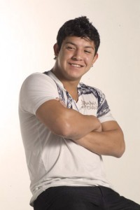 soy una fanz incondicional  de @gitanovaldes es muy humilde y  trabajador ...  sigo a todos los q me siguen ...... ole