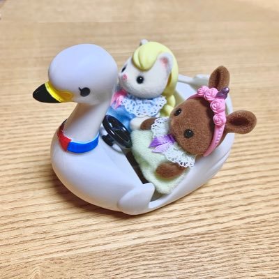 banikatsu_dayo's profile picture. トワウォ良すぎ🥸👍鍵が本垢。鍵で届かないイイネ、リプしつつ独り言アカウント。好きが多く広くて浅い飽き性です🐰今の好き→シルバニア 読書📖映画鑑賞🎧ABC🍒ドリアン甘暴ジグザグ𝕍中心に色々🎶刺繍🪡あざらし幼稚園🦭無言フォロー失礼します🙇‍♂️めまい持ちになり試行錯誤中です。