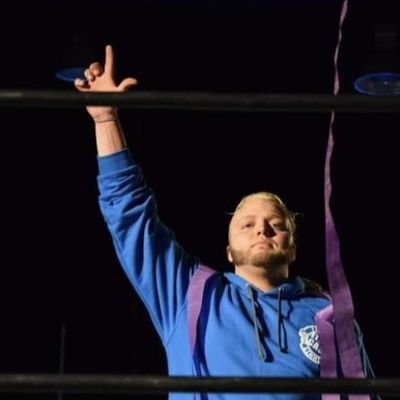 Sports Entertainer - Father - Trainer of Sports Entertainment - Master of the game Beat Em