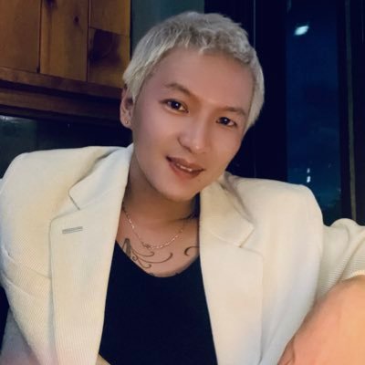 n3SxvAji3GgSoJ3's profile picture. 