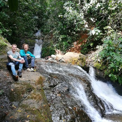 Buy your dream estate 30 min from Cali, Colombia! 2 houses w/ (warm) water, forests and waterfalls. 14.7ha w/ fruit trees, ideal for eco-tourism & glamping