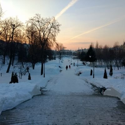 ken_tanka's profile picture. 短歌が好きです。
平成元年生まれ。