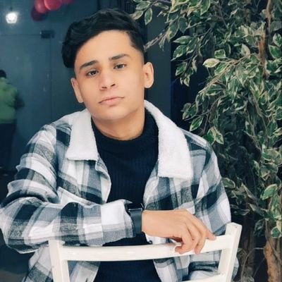 yassaadel123's profile picture. 