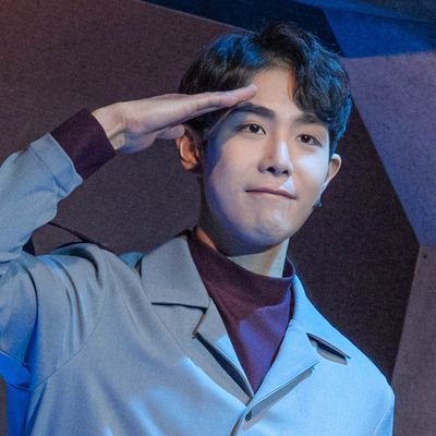 checkcheck_Leon's profile picture. 이래서 작은 주인님을 사랑할 수밖에 없다니까요. 🫶 | P: @ 2verrglow