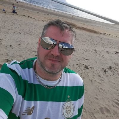 PeterKane82's profile picture. #CelticFc Mad🍀 Stories & Songs off my Garngad Born D'ah. I was proudly raised 1st on the famous Glasgow Celtic🍀 #StockportTown🦁 #SCFC #EngBornTim
