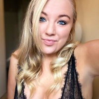 Lucy - AdmireMeVIP & Onlyfans 💋 (@lucyxlm) 's Twitter Profile Photo