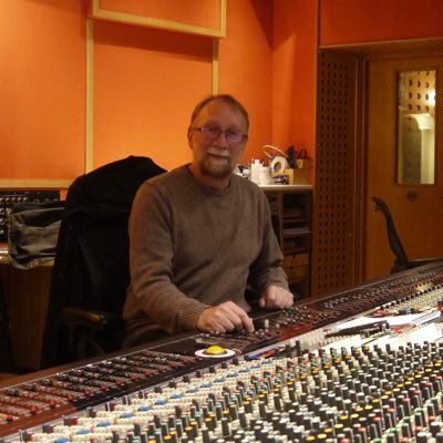 Leading Production Music composer since the 80s. Film/tv/VGM FairlightCMI sampling pioneer, improvising concert-pianist, organist, Dad. You’ve heard my music!