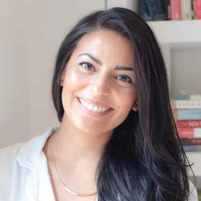 I help female spiritual entrepreneurs go full time in their passion without burnout or complex tech. Featured in: Glamour, Thrive Global, Authority