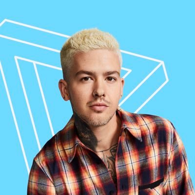 the best show in the world hosted by @travismills monday - thursday on @AppleMusic at 4pm pst