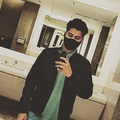 Aashish__jha's profile picture. noob on twitter 🙂