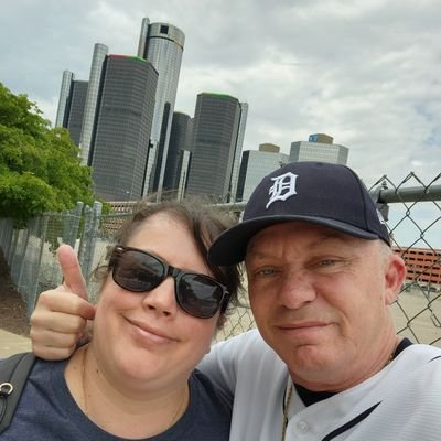 I like friends & family, the Detroit Tigers, Detroit Red Wings and MSU. Happy to be married to Detroit Dan™️. I 💗 music.