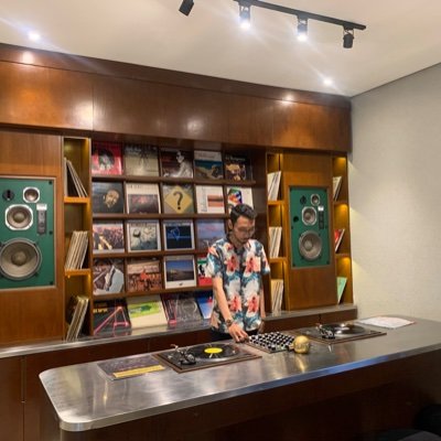 hilyardhia's profile picture. Life with passion today and everyday.
IG: hilyaardhia                                                                      |Bankers