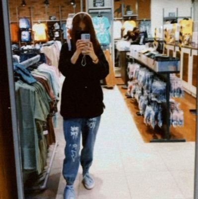 lyah_castillo's profile picture. 