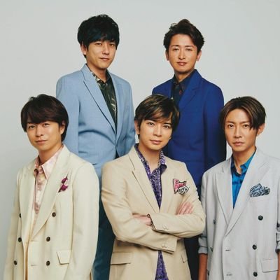 アラシックの歴は1年だが小学5年で踊った嵐の楽曲Guts!を踊ったきっかけで嵐を好きになった。つまり約9年間嵐のことが好き。嵐の楽曲で一番好きなのは「PIKA⭐N⭐CHI DOUBLE」嵐の中で特に好きな方はリーダーの大野智くんです。大野くんの好きなところは優しさや気遣いができるところ、歌うまやダンス力がピカイチ!