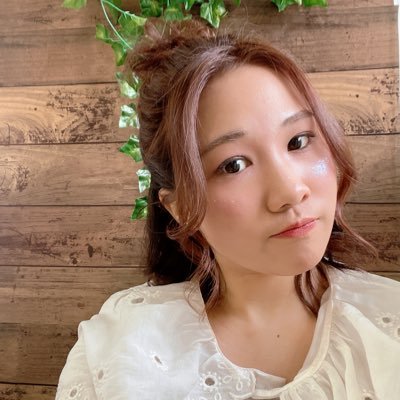 momoka_ymzk's profile picture. 役者として挑戦中🎶 芝居 | アカペラ/🎟▶︎次回未定、過去出演▶︎2021.04〜2024.06舞台作品13本/一人芝居6本(コンテスト含む)/ラジオドラマ/保育園公演/朗読劇/MC お仕事依頼はDMまで。