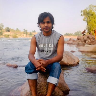 Niraj Bharti | Software Developer | Frontend Manager | Music Enthusiast | Adventurer | Badminton Player | Spiritual | Beauty Seeker | Foodie