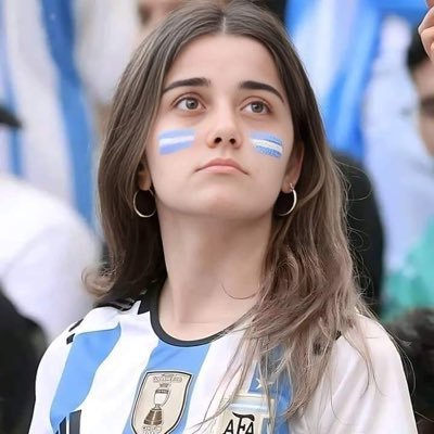 nk76761144's profile picture. Entertainer and music lover