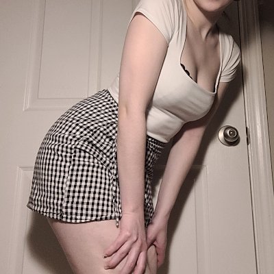 into_the_panda's profile picture. Hi everyone :) I'm Laine!